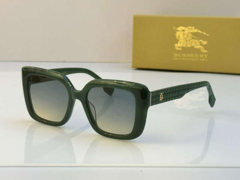 Picture of Burberry Sunglasses _SKUfw55531894fw